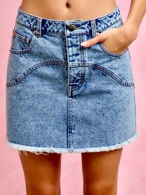 🩵Hello Gorgeous! SO ME Washed Denim Floral Contrast Pockets Mini Skirt